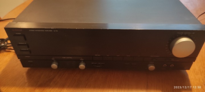 Amplificateur Intégré Luxman LV-112 - Occasion état Fonctionnel