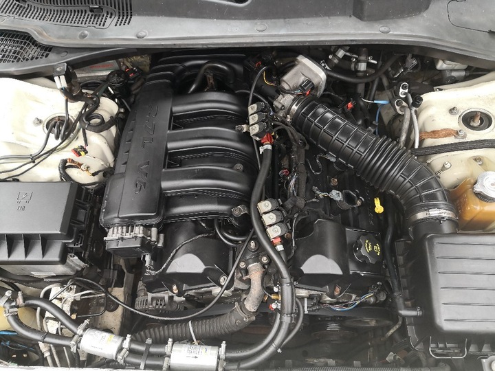 Контрактный (б/у) двигатель EER для Chrysler / Dodge 181-205 л.с 24V 2.7 л бензин