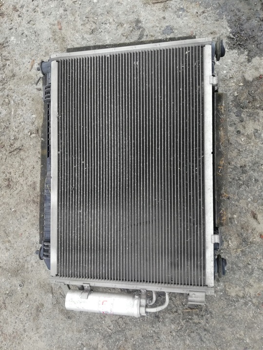 Fоrd b-maх радіатор 1.6 b автомат, фото