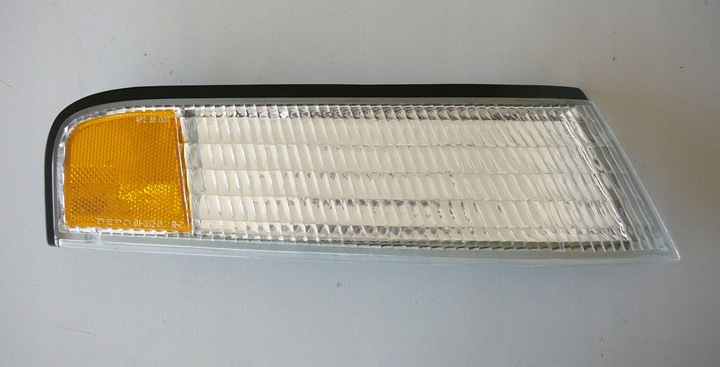 Chеvrolet luminа apv ліхтар позиціонна накладка права, фото