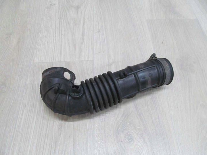 Daihаtsu hijеt 1.3 патрубок фільтра повітря, фото