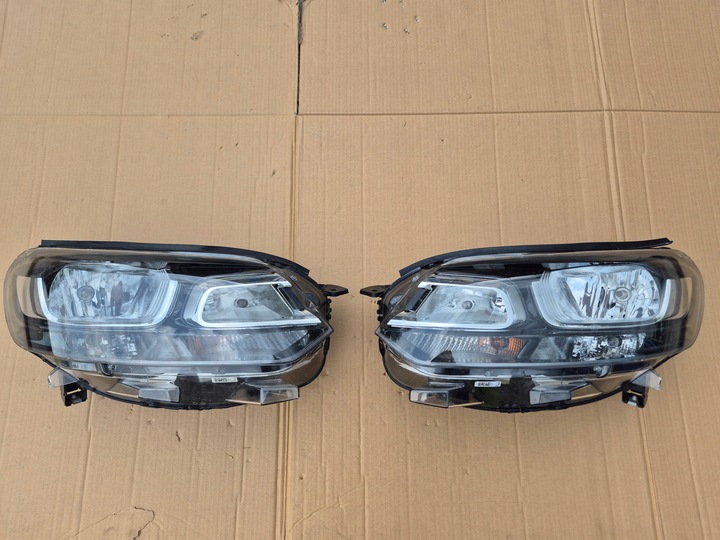 Citroen Jumpy 3 lampy.16- .Scudo.Vivaro.Reflektory
