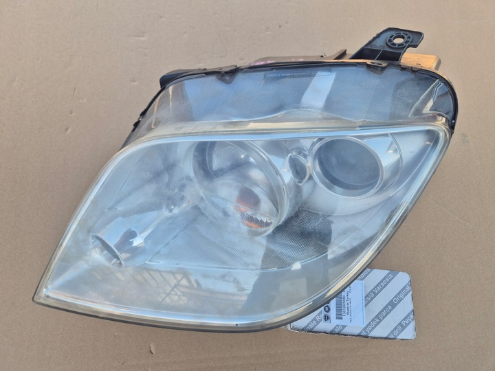 Lancia Phedra lampa lewa .Reflektor.Oryginał. 02-