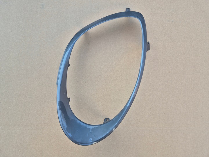 Alfa Romeo Mito lewa ramka reflektora.Dekor.OE.