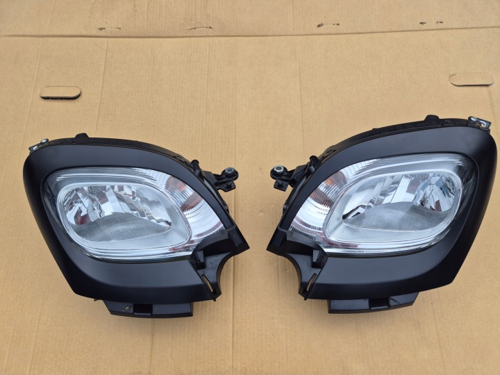 Fiat Panda 3 CROSS lampy.2012-23.Reflektory.Lampa