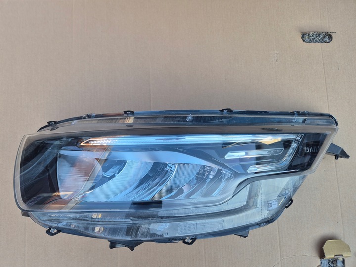 Iveco Daily lampa lewa.2018-2025 . FULL LED.