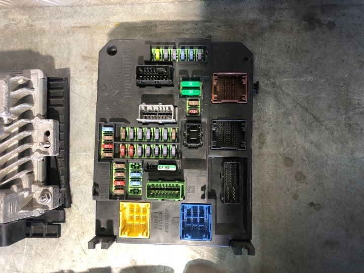 308 II T9 1.6 EHDI KIT DE DÉMARRAGE 9811651980