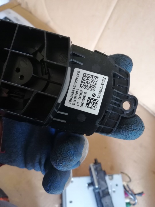 BMW 1 F20 RADIO NAVIGATION NAVI 9365837