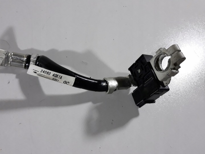INFINITI Q50 2.2I SERRE-CÂBLE NÉGATIVE CÂBLE 24080 4GK1A