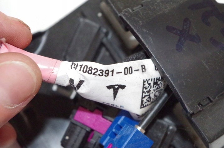 FAISCEAU DE CÂBLES RÉTROVISEURS ARRIÈRE TESLA X 1082391-00-B