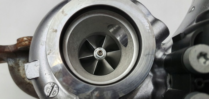 TURBOCOMPRESSEUR AUDI VW 1.5 TSI TFSI 05E145701H
