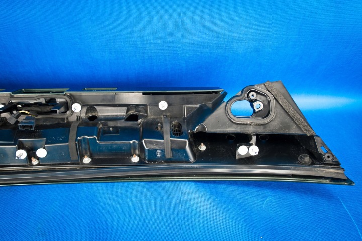 SPOILER COUVERCLES DE COFFRE ARRIÈRE AUDI A7 S7 4G8 4G8827086M