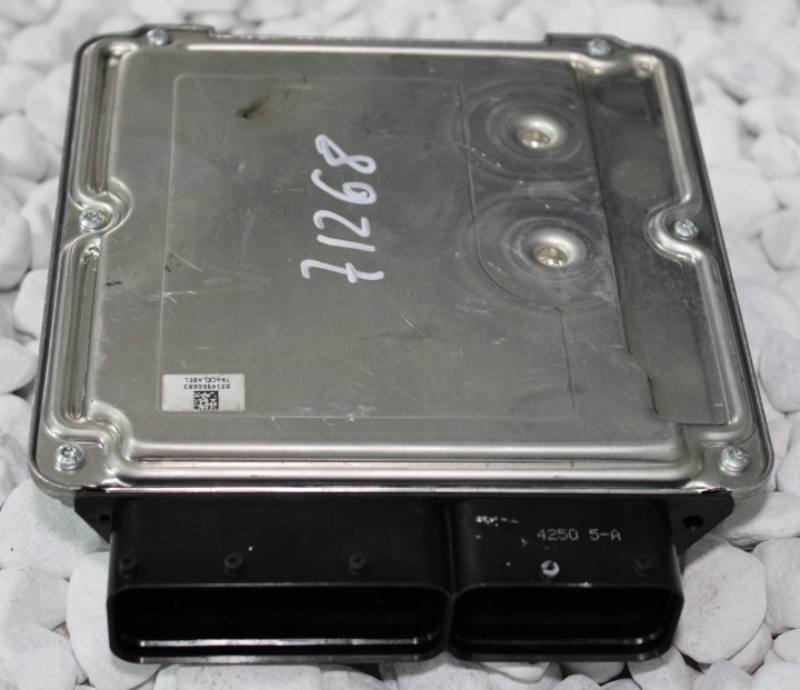 AUDI ORDINATEUR MOTEUR 03L906022RM 0281016145