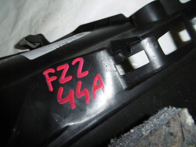RENAULT SCENIC IV PROTECTION SOUS DIRECTION 681084332R