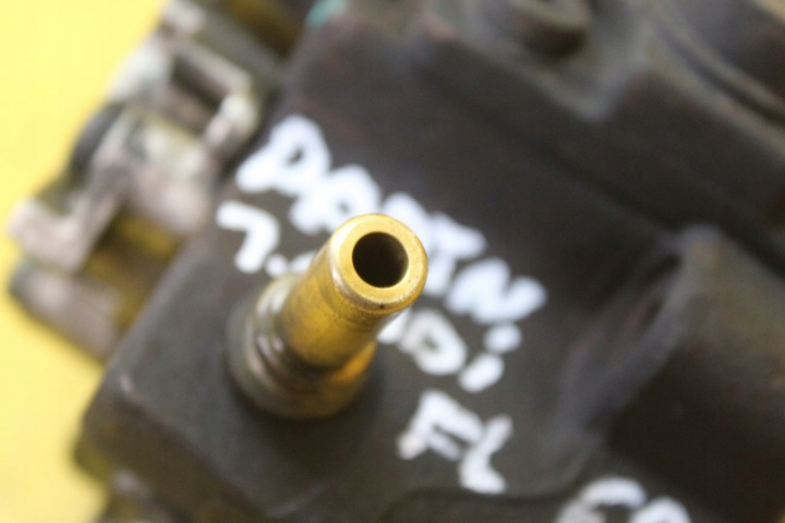 POMPE INJECTION PARTENAIRE 1.6 HDI 10JB79 9656300380A