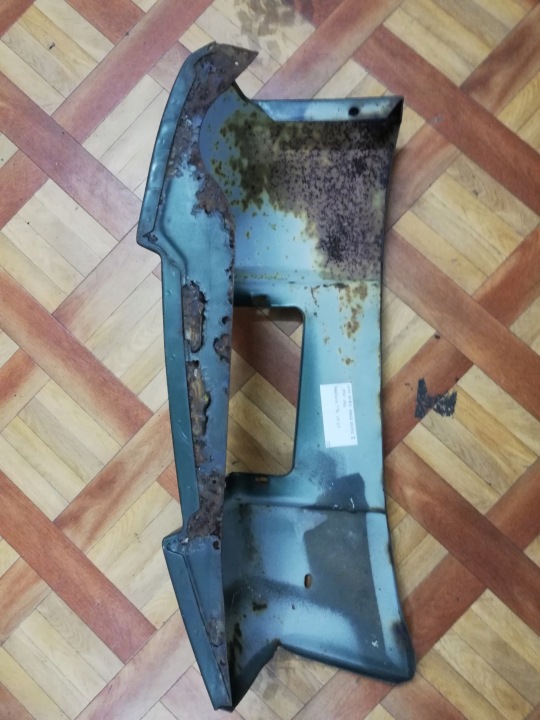ANGLE GAUCHE ARRIÈRE LAND ROVER RANGE ROVER I 1970-96