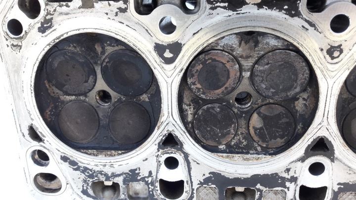 CULASSE PORSCHE CAYENNE 4.8 V8 9481041063R TURBO