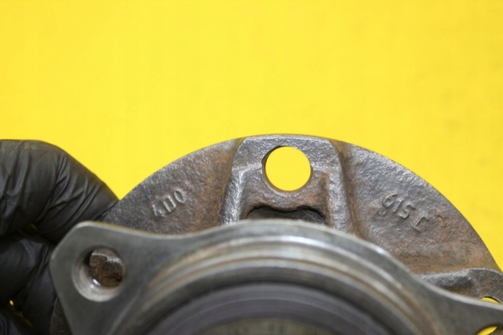 MOYEU ROUES GAUCHE ARRIÈRE A8 D3 4.0 4D0615C 85MM
