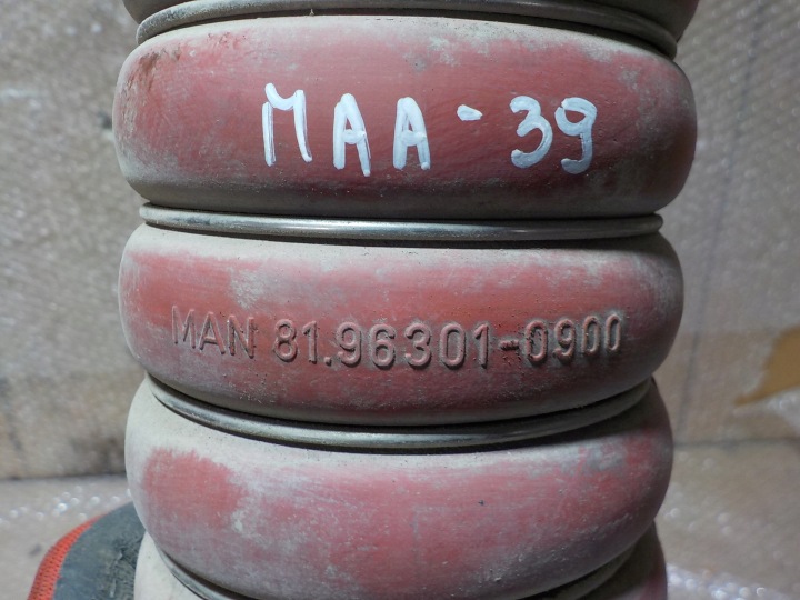 MAN TGA TUYAU TUYAU FIL ÉCHANGEUR D'AIR DE SURALIMENTATION 81963010900