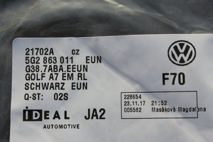 TAPIS DE SOL VELOURS JEU VW GOLF VII 5G2863011