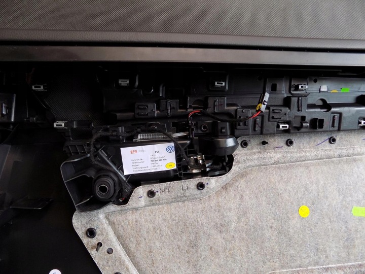 VW TOUAREG III GARNITURE PORTES GAUCHE ARRIÈRE 760839113