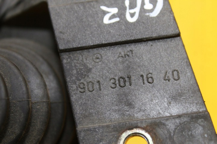 MÉCANISME SUPPORT POTENCJOMETRU GAZ SPRINTER I 2.9 TDI 9013011640