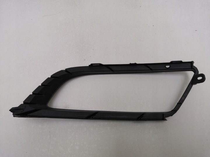 GRILLE LATÉRALE HALOGÈNE SKODA SUPERB 2 II DE 2013