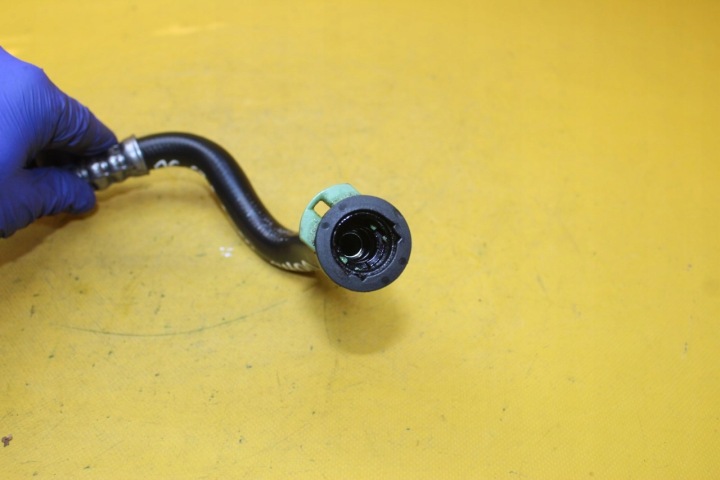 FIL HUILEUX A6 C7 2.0 TFSI 8R0317818BF