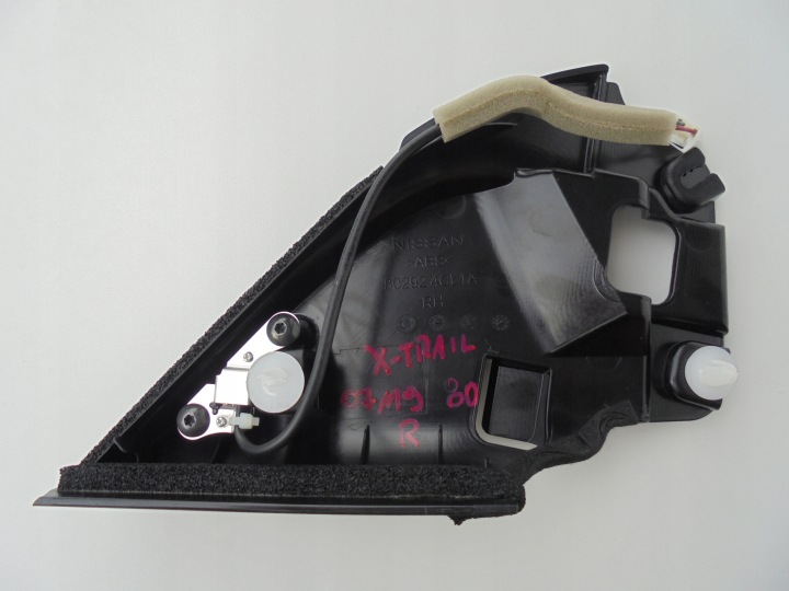 X-TRAIL T32 PROTECTION RÉTROVISEURS DROITE 802924CL1A