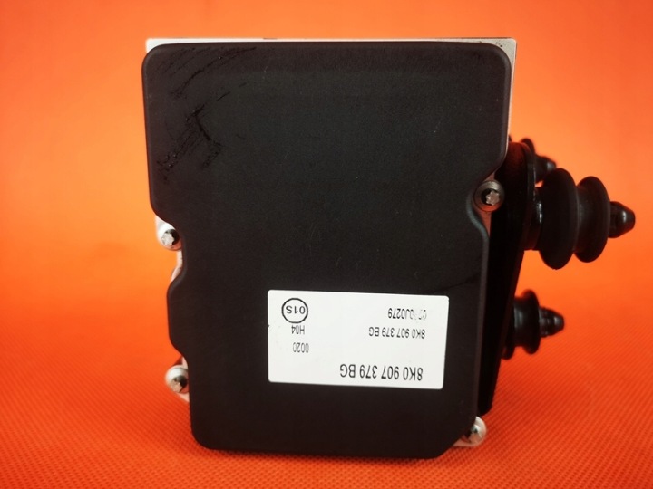 AUDI S5 A5 8T 3.0 TFSI POMPE ABS 8K0614517EE
