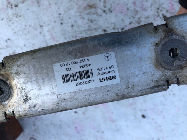 RADIATEUR HUILES MERCEDES SLS A197 W197 A1975001200