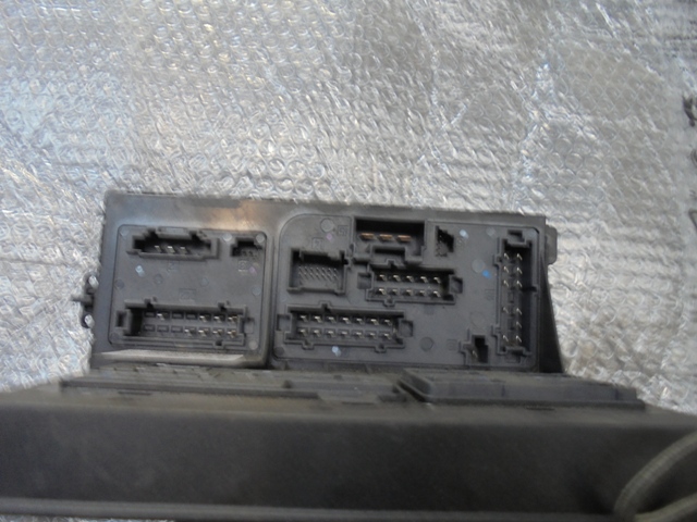 MODULE SAM MERCEDES W211 W219 2115457001