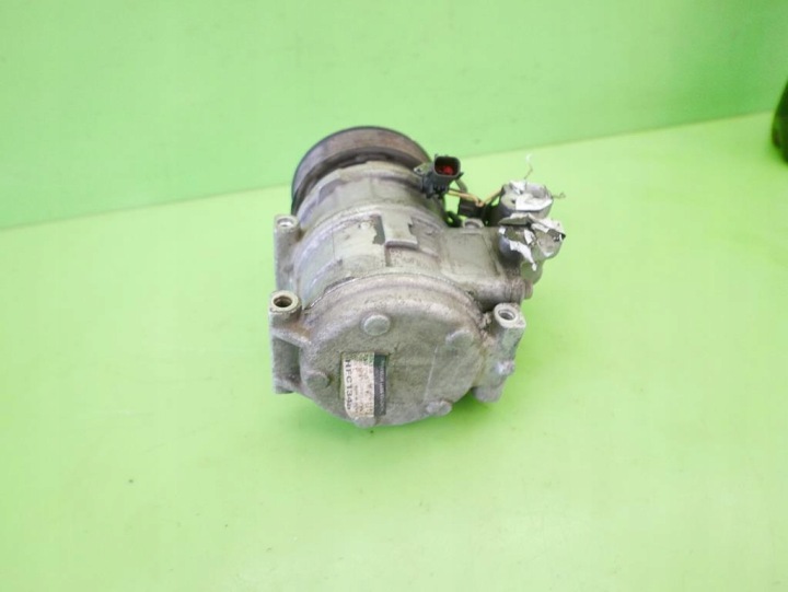 COMPRESSEUR DE CLIMATISATION JEEP GRAND CHEROKEE WJ 3.1