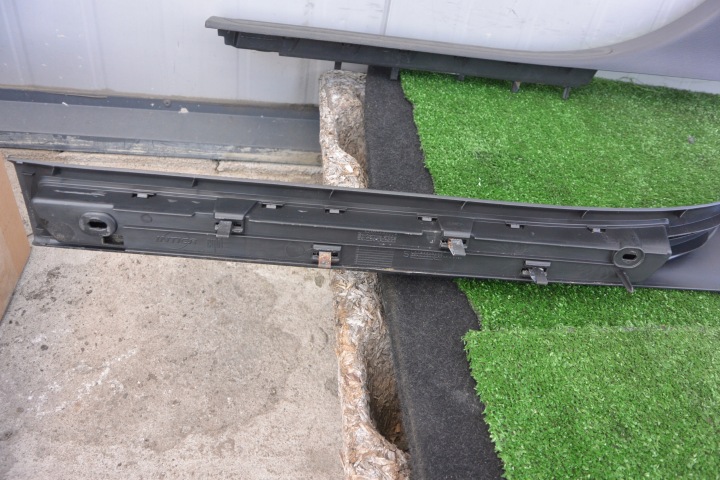 MOULURE REVÊTEMENT SEUIL AUDI Q7 4L LIFT ENSEMBLE