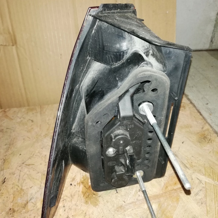 6M2113405EE 6M2113404EE FORD GALAXY MK3 PHARES ARRIÈRE