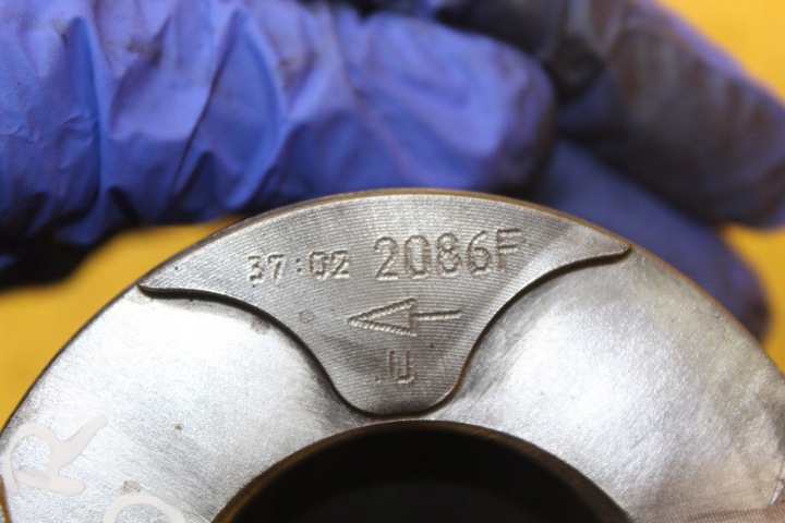 PISTON CHRYSLER VOYAGER IV 2.5 CRD 2086F