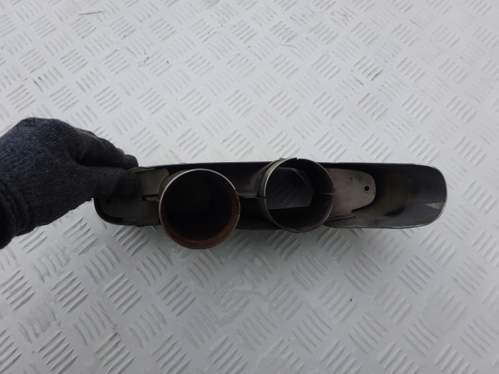 BENTLEY BENTAYGA ÉCHAPPEMENT EMBOUT SILENCIEUX GAUCHE