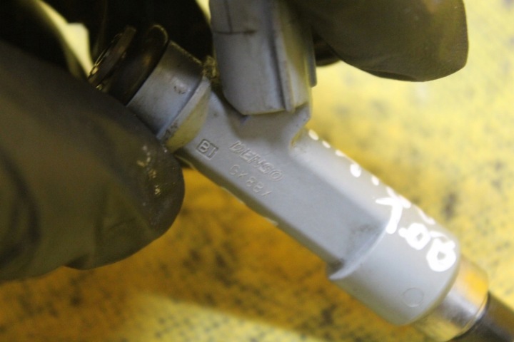 INJECTEUR CARBURANTS TOYOTA AYGO II 1.0 B 23250-00030