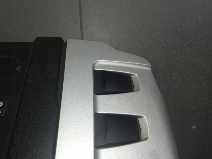 PROTECTION COUVERCLE MOTEUR AUDI A8 D3 4.0 TDI V8