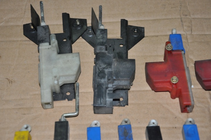 BMW E24 SERVOMOTEUR SERRURE CENTRAL