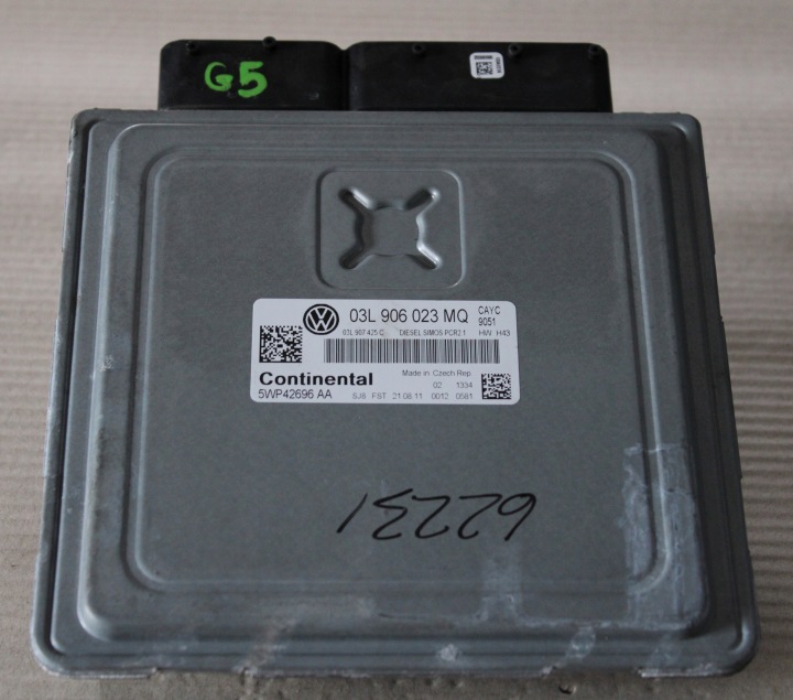 VW ORDINATEUR MOTEUR 03L906023MQ 5WP42696AA