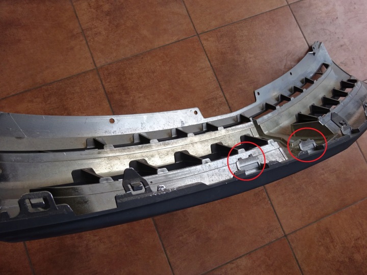 MITSUBISHI L200 2017-2019 17-19 GRILLE CALANDRE AVANT