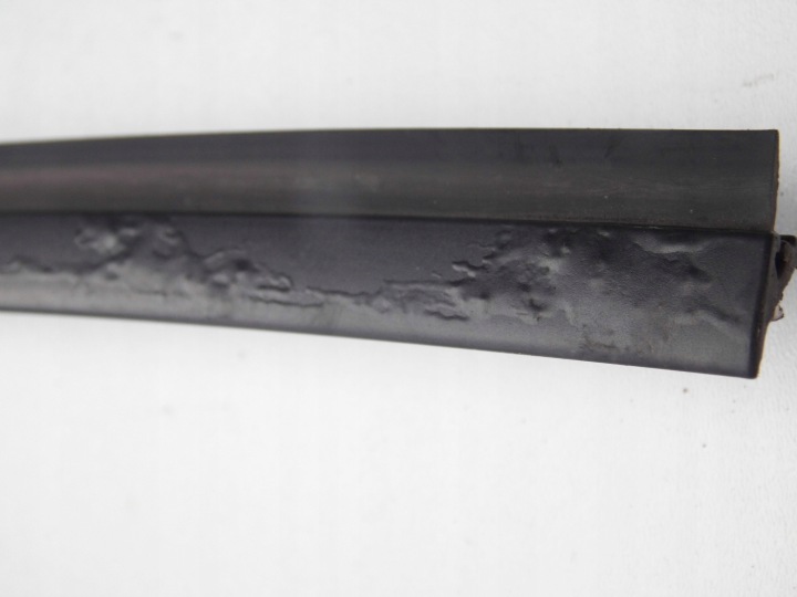 MOULURE TOITS 8J8853703 AUDI TT 8J COUPÉ GAUCHE NOIRE ORIGINAL