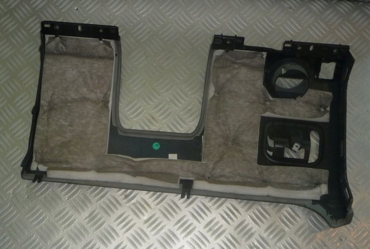 PORSCHE CAYENNE 7L5 PROTECTION TABLEAU DE BORD CONSOLES GAUCHE BAS