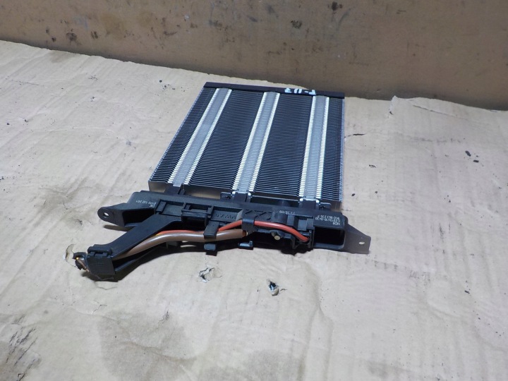 PASSAT B6 CHAUFFAGE ÉLECTRIQUE 1K0963235