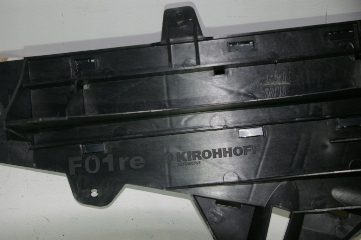 SUPPORT OCULAIRE FIXATION PHARES BMW 7 F01 F02