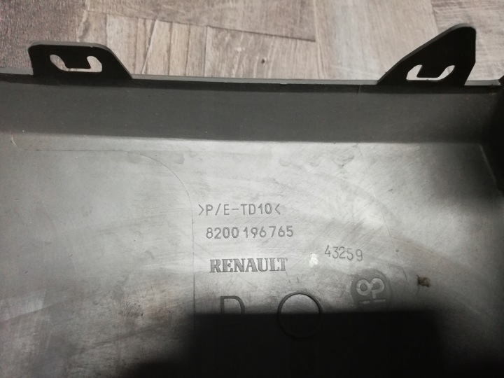 MOULURE PARE-CHOCS ARRIÈRE RENAULT 8200196765