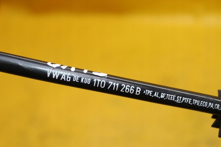 CÂBLE CHANGEMENTS VITESSE TOURAN 1.9 TDI 1T0711266B