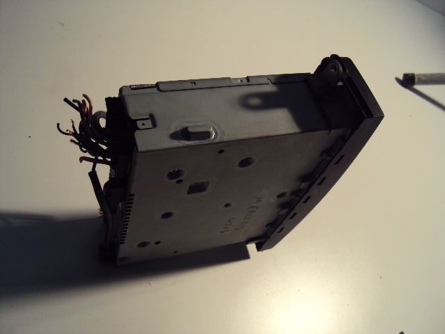 RADIO MERCEDES C-KLASA W203 A2038203485