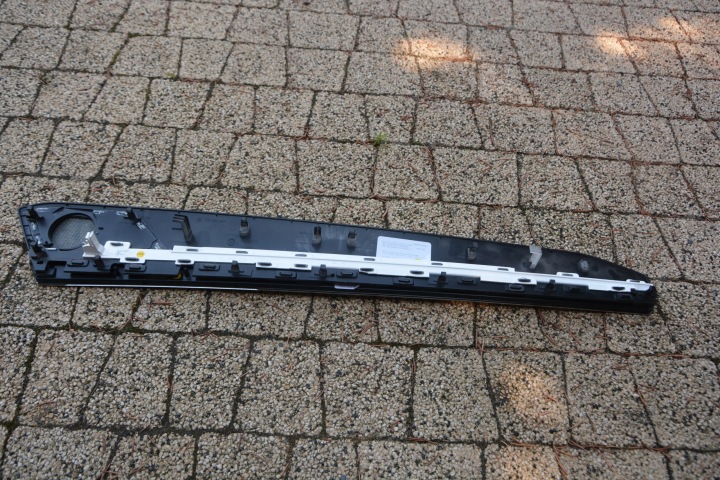 MOULURE PORTES VW TOUAREG 3 III 760868967 760868968